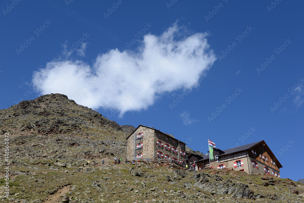 Fototapeta premium Breslauer Hütte bei Vent