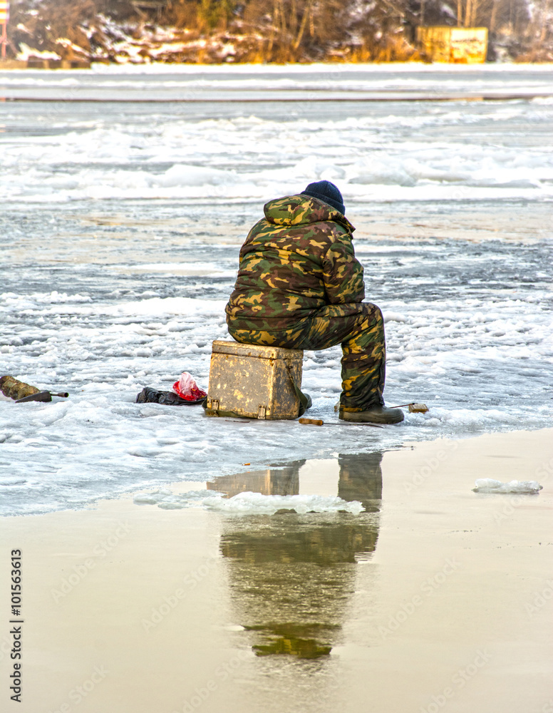 Naklejka premium Winter fishing