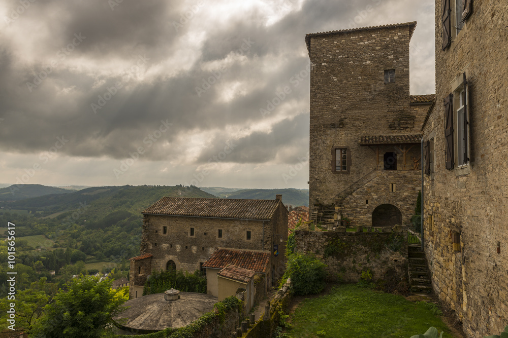 Cordes-sur-Ciel, bastide et village médival du Tarn