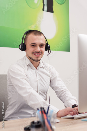 Call center agent at work