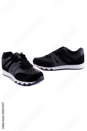 black mens sports shoes 