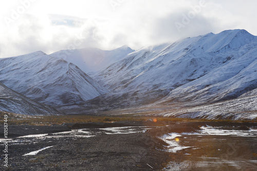 alaska mountain with snow © porbital