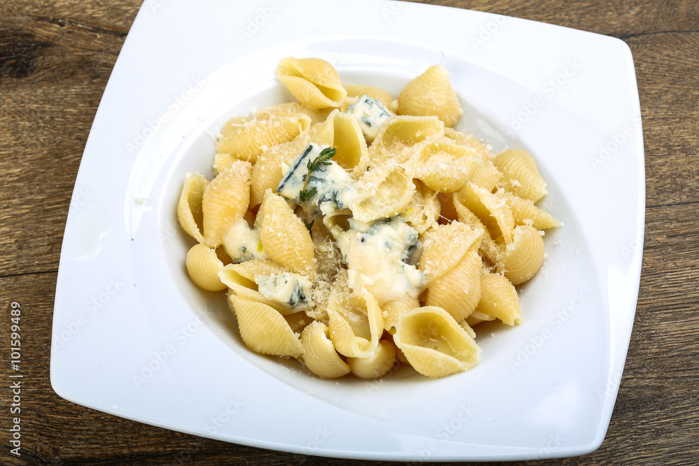 Pasta with cheese Pasta with cheese