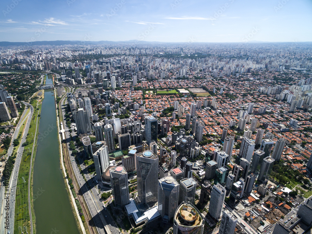 Φωτογραφία Aerial View of Marginal Pinheiros in Sao Paulo, Brazil