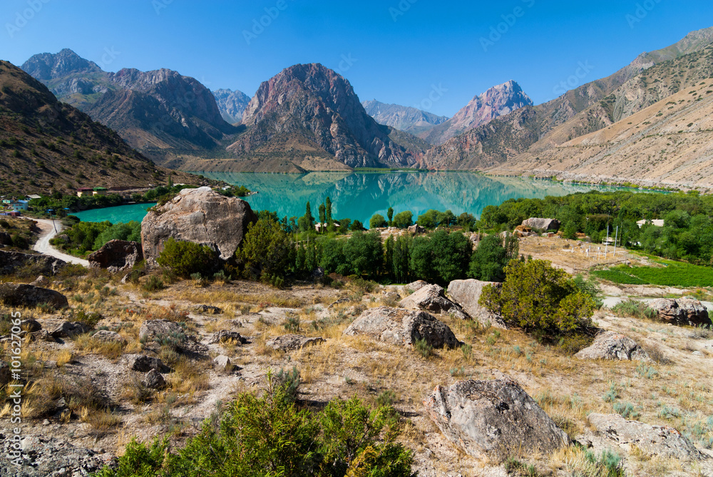 Fotografia Mountain lake view