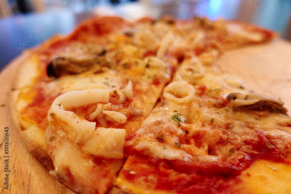 seafood pizza seafood pizza
