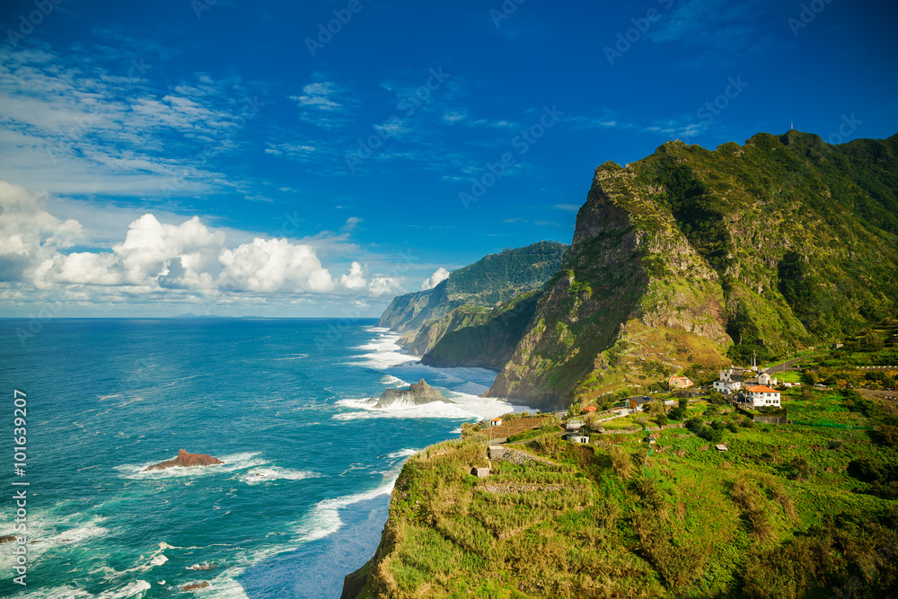northern coast of Madeira - obrazy, fototapety, plakaty 