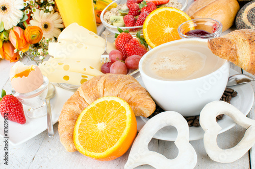 Good morning: healthy, delicious breakfast to enjoy :)