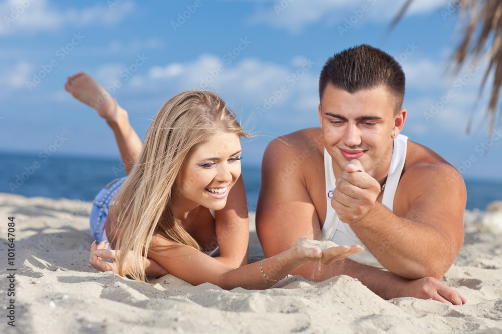 Fototapeta premium lovely people on the beach