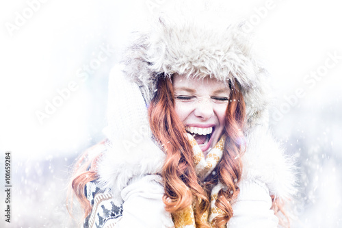 Fototapeta Naklejka Na Ścianę i Meble -  Fun in the snow