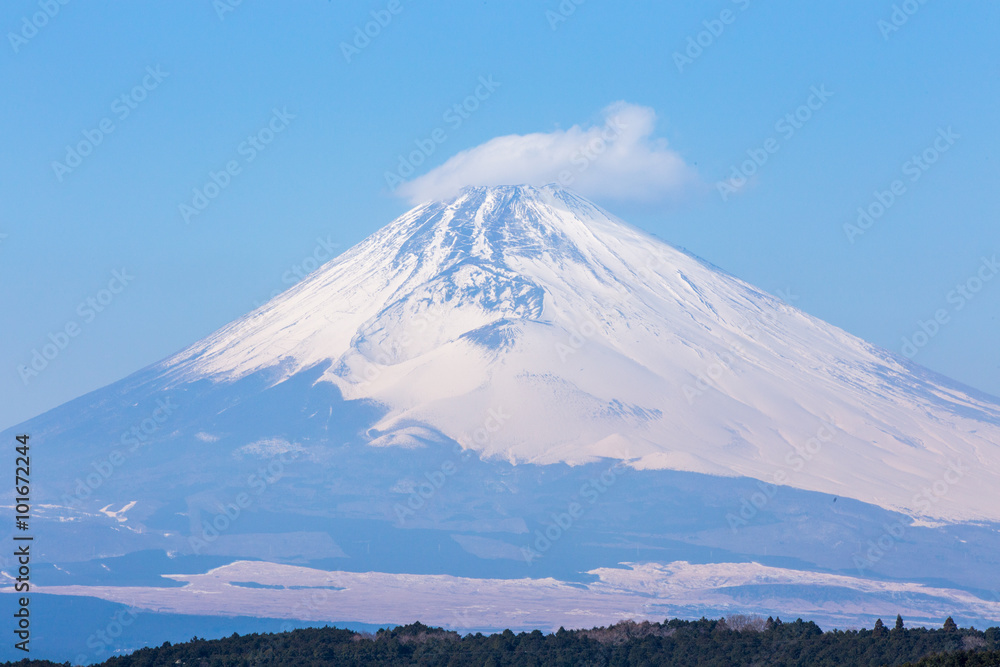 Obraz premium 箱根峠付近から見た富士山