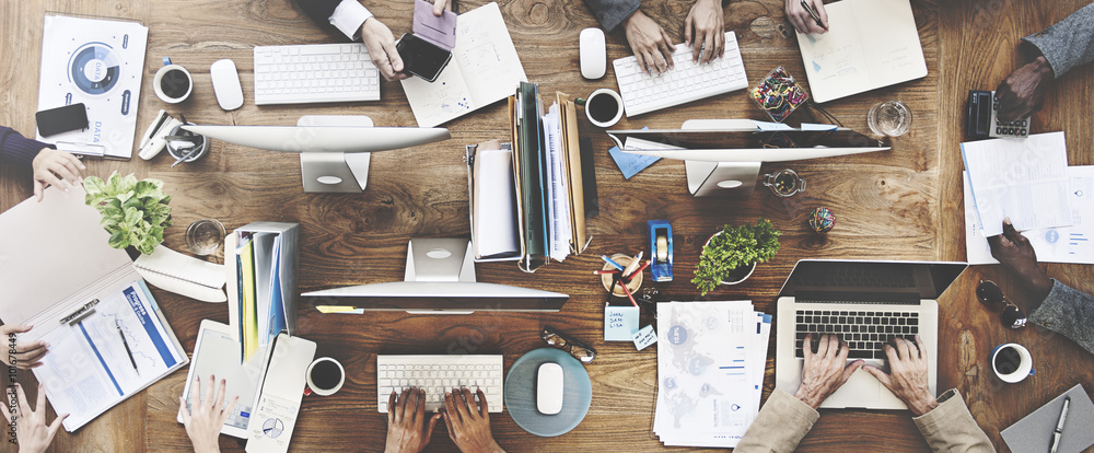 Φωτογραφία People Meeting Corporate Working Technology Startup Concept