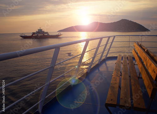 Fotografie, Obraz ferry boat to thassos island, greece