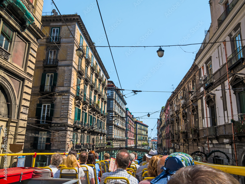 Ταπετσαρία Bus tour in Rome Naples sightseeing in Italy