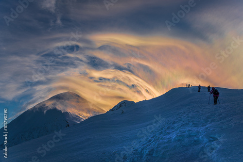 winter hill climbing