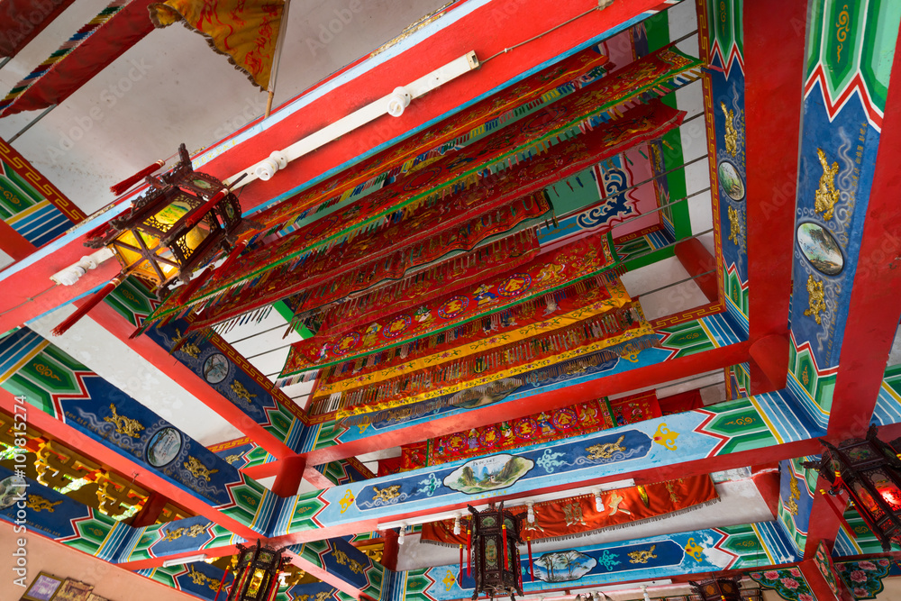 Φωτογραφία PERAK, MALAYSIA - 15TH JANUARY 2016; The ornate architecture at Fu Lin Kong Temple during Chinese New Year festive season in Pangkor island of Malaysia