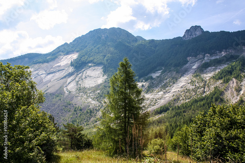 A beautiful view of the Austrian Alps © dmitry_osipov