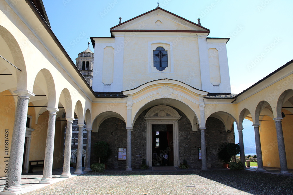 Alte Kirche Santa Maria del Tiglio Gravedona am Comer See