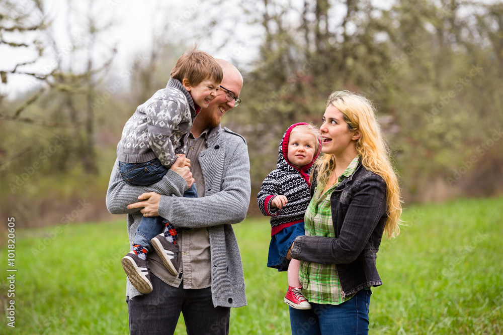 Fototapeta premium Family Lifestyle Portrait Outdoors