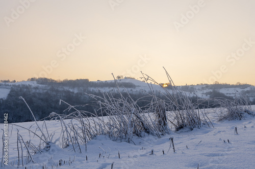 Sonnenaufgang im verschneiten Sauerland