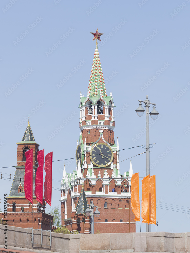Fototapeta premium Spasskaya Tower in the Kremlin