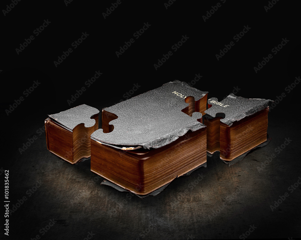 Φωτογραφία Puzzle piece Bible