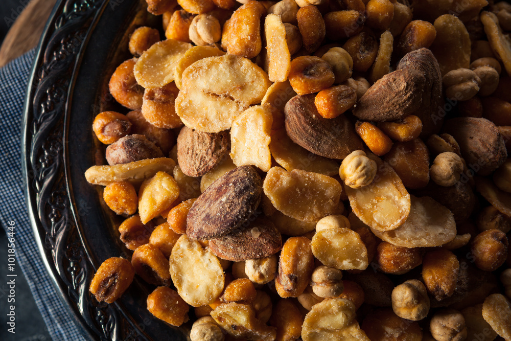 Salty Spanish Cocktail Nuts