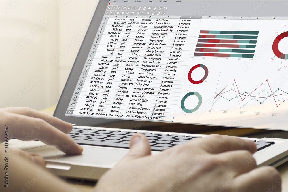 Φωτογραφία home computing spreadsheet
