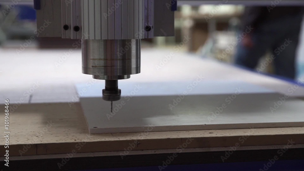 Milling cutting machine makes a plotter cutting in plastic Milling cutting machine makes a plotter cutting in plastic