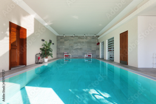 House, Indoor swimming pool © alexandre zveiger