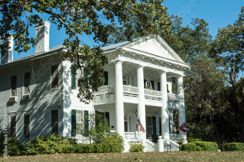 Photos Southern Plantation Mansion