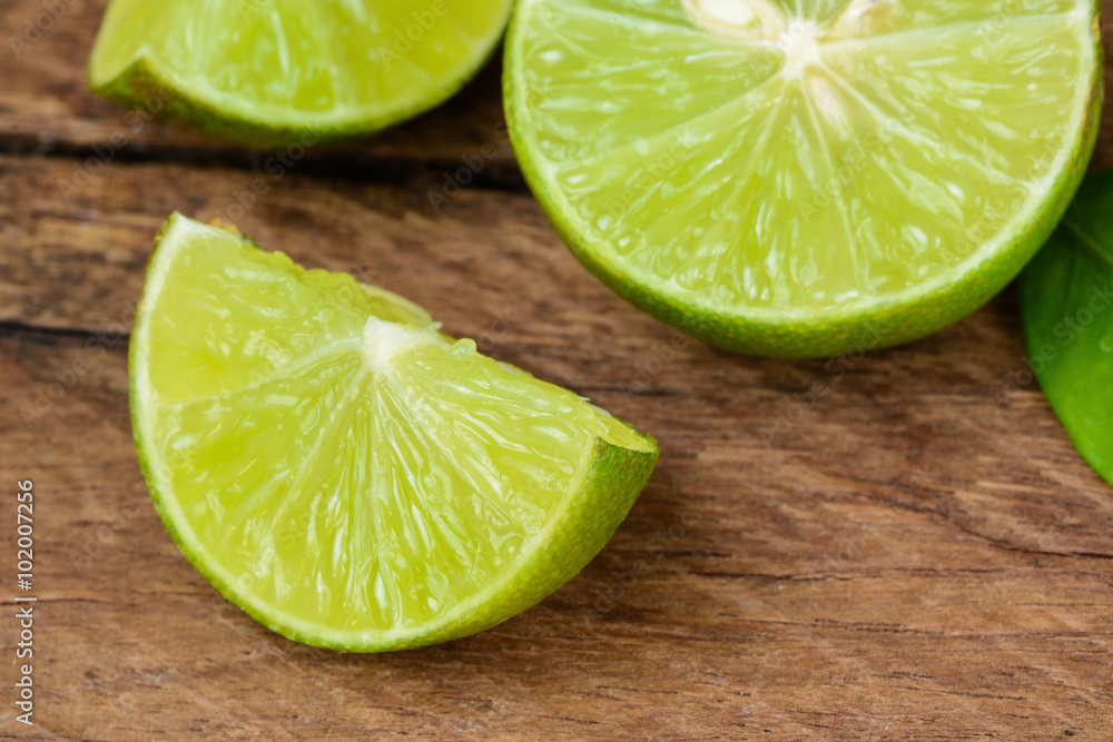fresh lime rustic wooden table fresh lime rustic wooden table