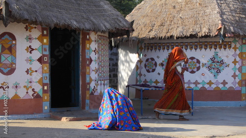Photos huttes traditionnelles dans les environs de Bhuj au Gujarat (Inde)