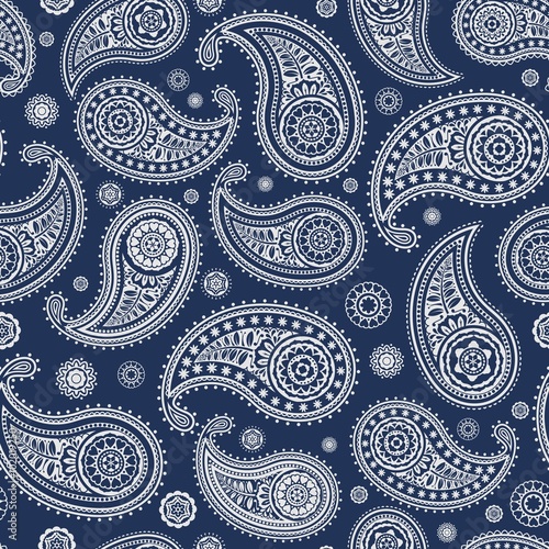 Seamless Paisley Ornament Seamless Vector Pattern