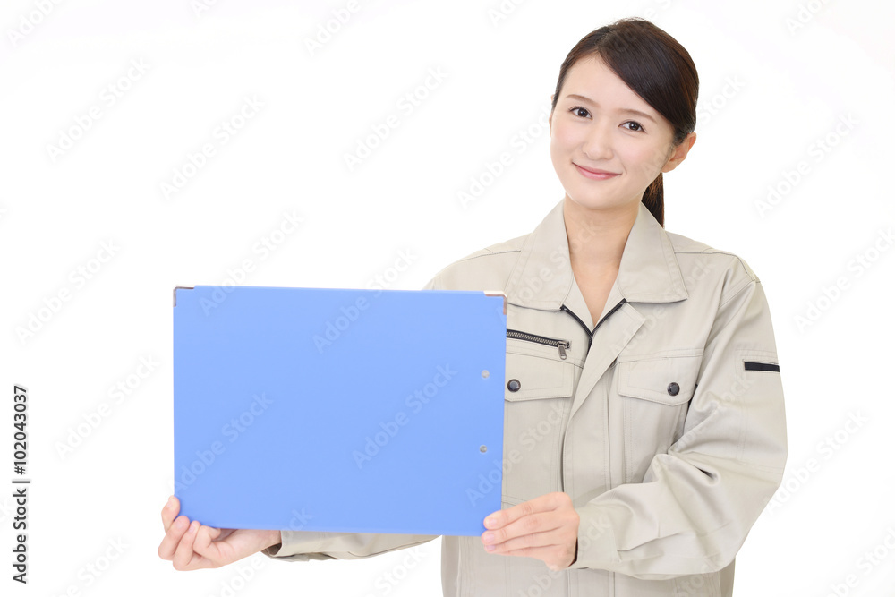 笑顔の女性作業員 笑顔の女性作業員