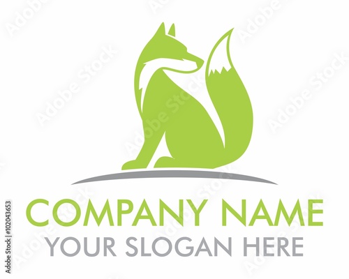 green fox silhouette vector