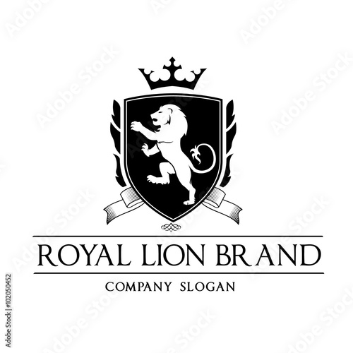 King royal,crest logo,lion logo,king logo,crown logo,vector logo template