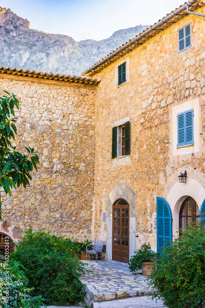 Idyllic view of a old mediterranean house