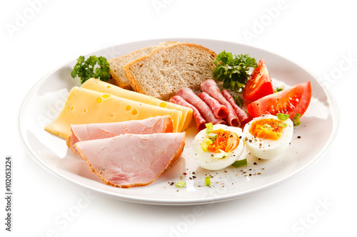 Breakfast - boiled egg, ham, cheese and vegetables 