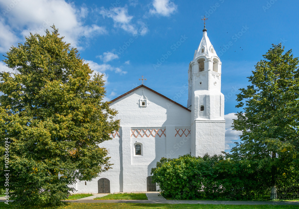 Belfry in the intercession convent at Suzdal. Belfry in the intercession convent at Suzdal.