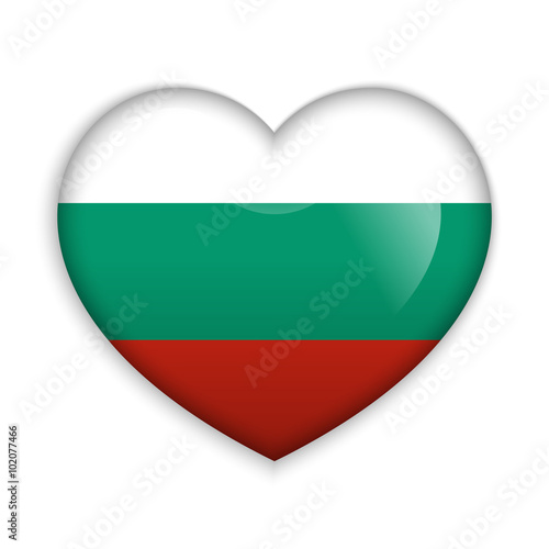 Free Download  Love Bulgaria.  Flag Heart Glossy Button - GFXLoad