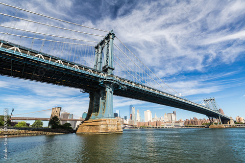 Fototapeta Naklejka Na Ścianę i Meble -  ​​NEW YORK - AUGUST 22: Views of the ​Manhattan Bridge on