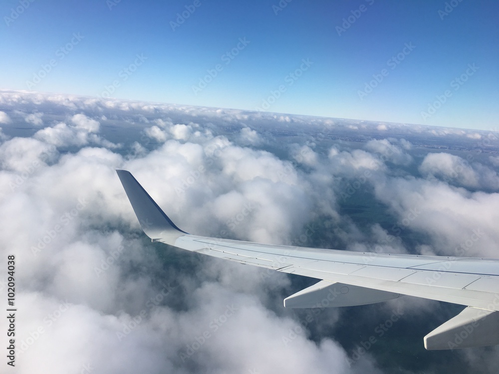 Fototapeta premium Über den Wolken
