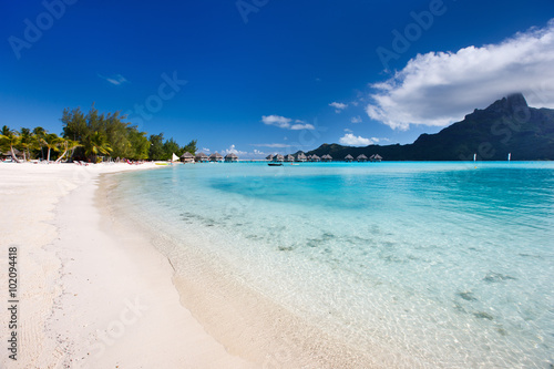 Bora Bora beach © BlueOrange Studio