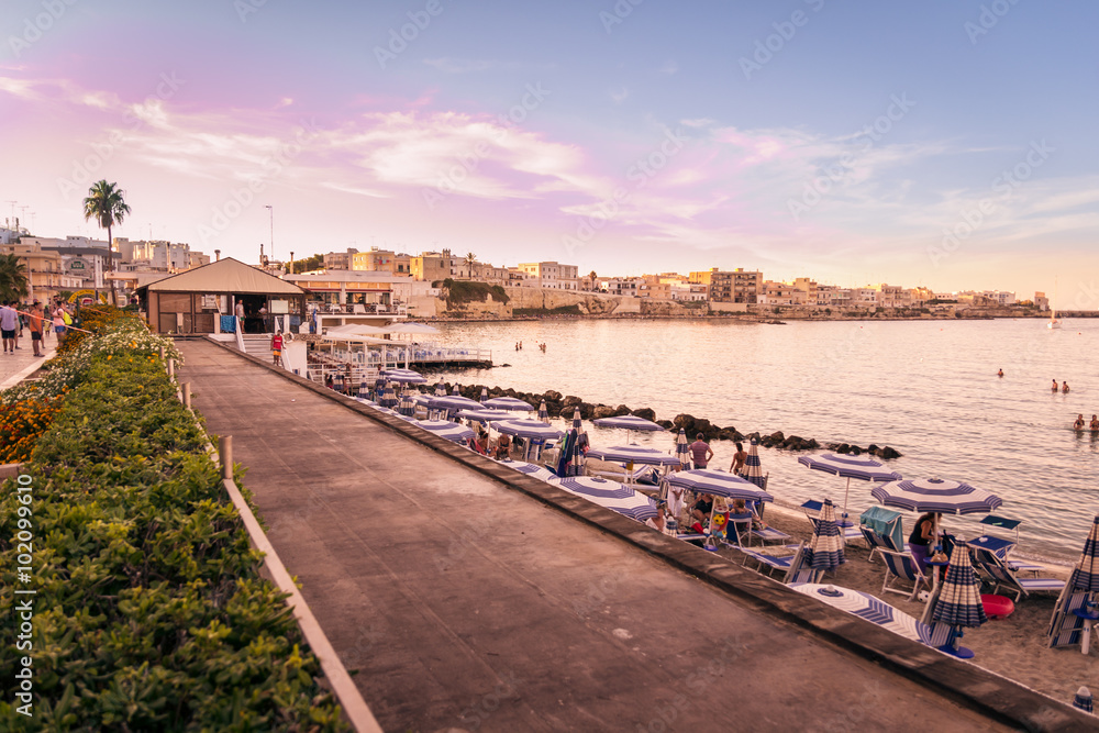 Obraz premium Sunset on the seafront at Otranto in southern Italy.