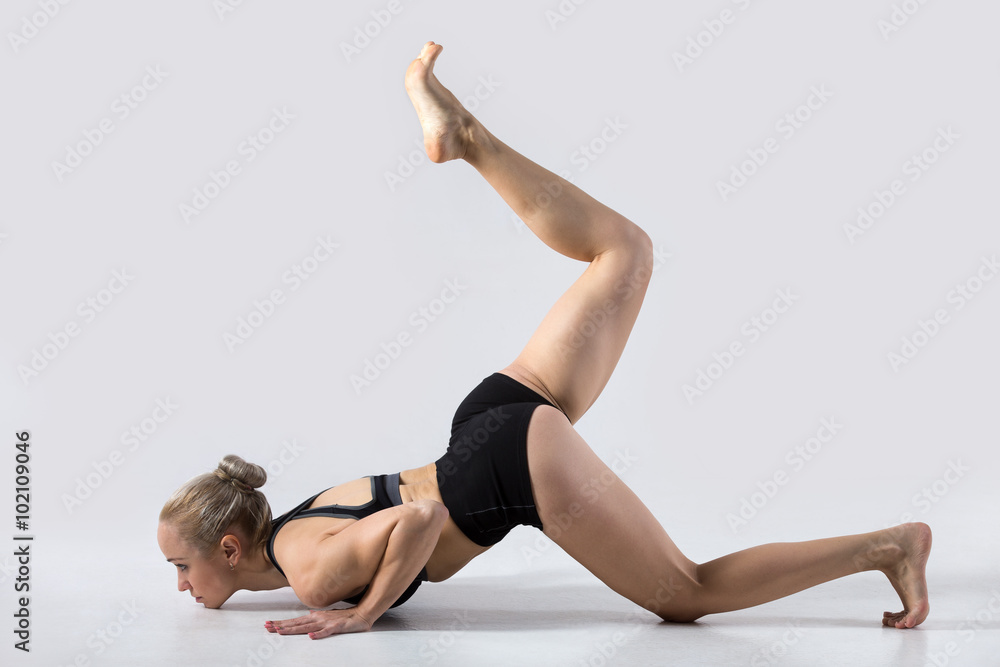 Eight-Limbed Posture Eight-Limbed Posture