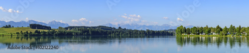 Frühsommer am Lechstausee bei Lechbruck im Allgäu