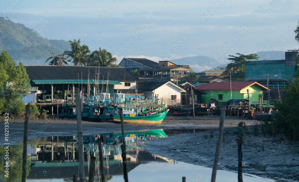 Obraz premium Morning in the fishing village