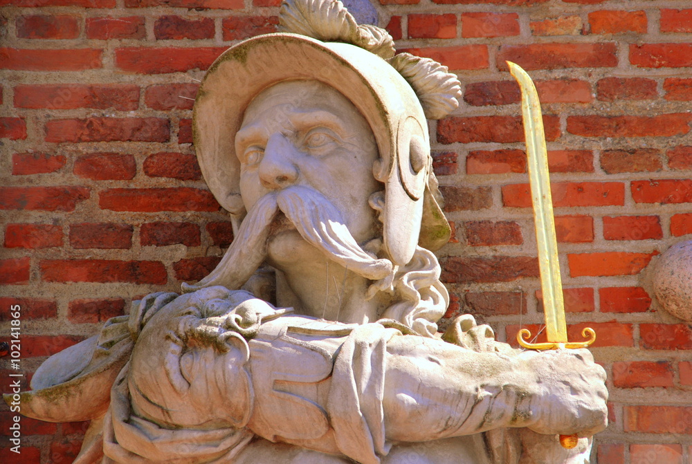 Obraz premium Danzig - Statue in der historischen Altstadt