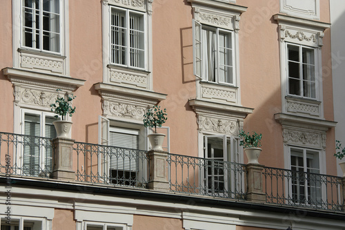 Salzburg, Altstadt, Fassade eines Hauses photo